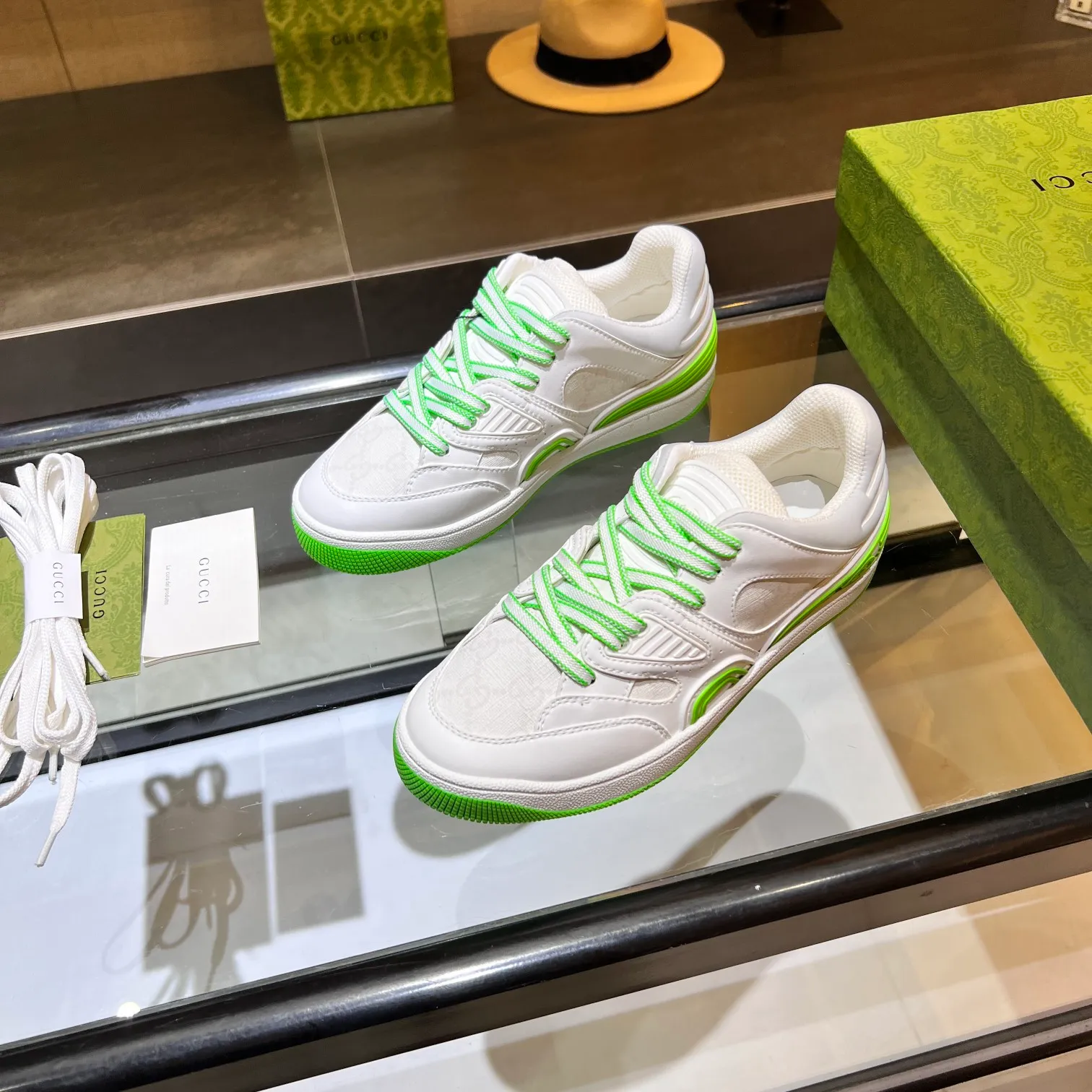👟👟Ex-factory price 600👟👟 Men's size +10 high version, the top version of 2022 Gucci low-top sneakers! The new colors are reproduced one to one. New style for early spring, creating a perfect style💣💣💣street style🔥🔥🔥cool and trendy C-level fashionable outfit with a retro and futuristic feel🌹🌹🌹classic boot shape + British color-blocking design, super eye-catching. Various leather splicing, original reverse mold last type, imported high-end knitting needles showing exquisite texture! Open mold to customize high-density TPU outsole. 15 colors come out first. Size: Female 35-41 Male 39-46